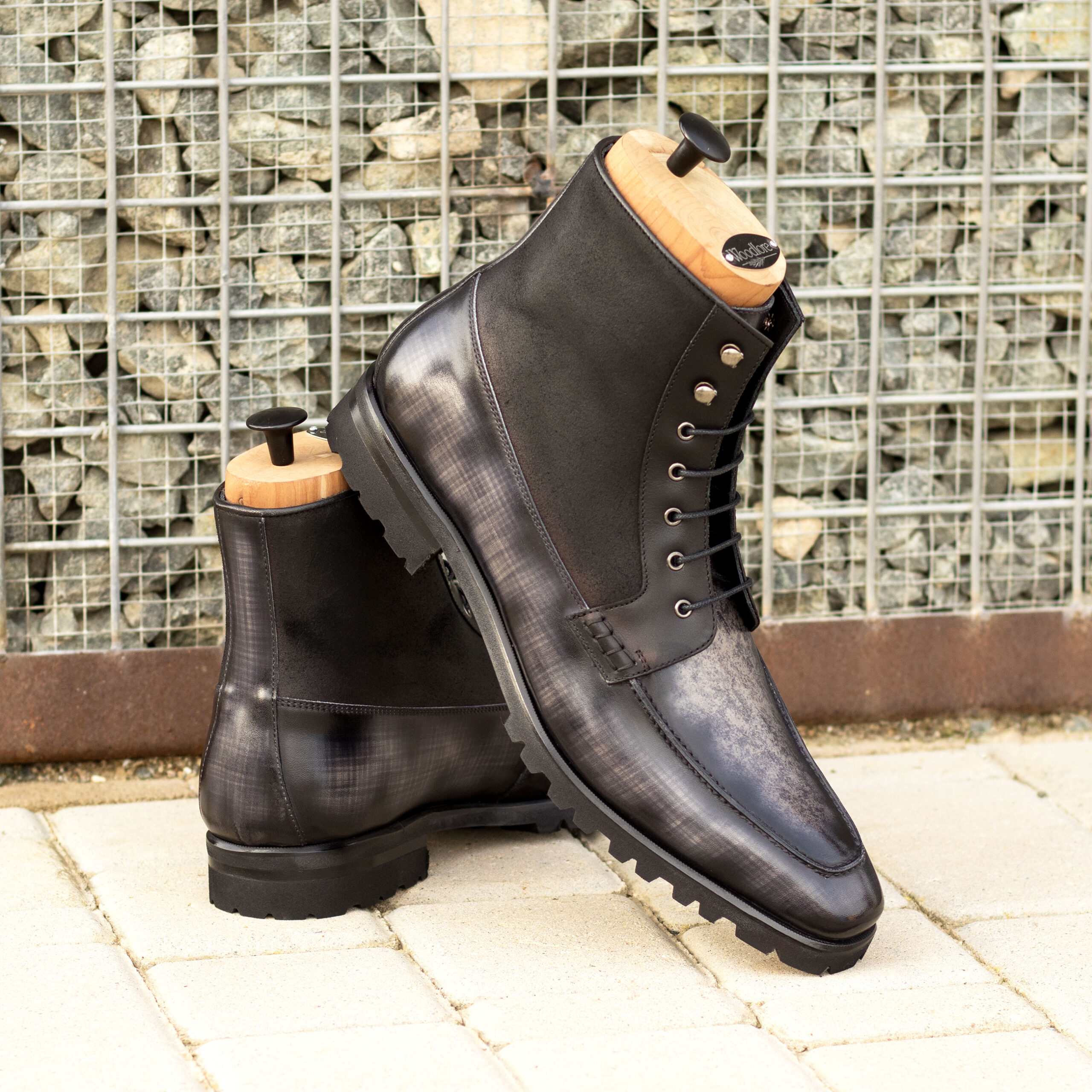 Model: Moc Boot