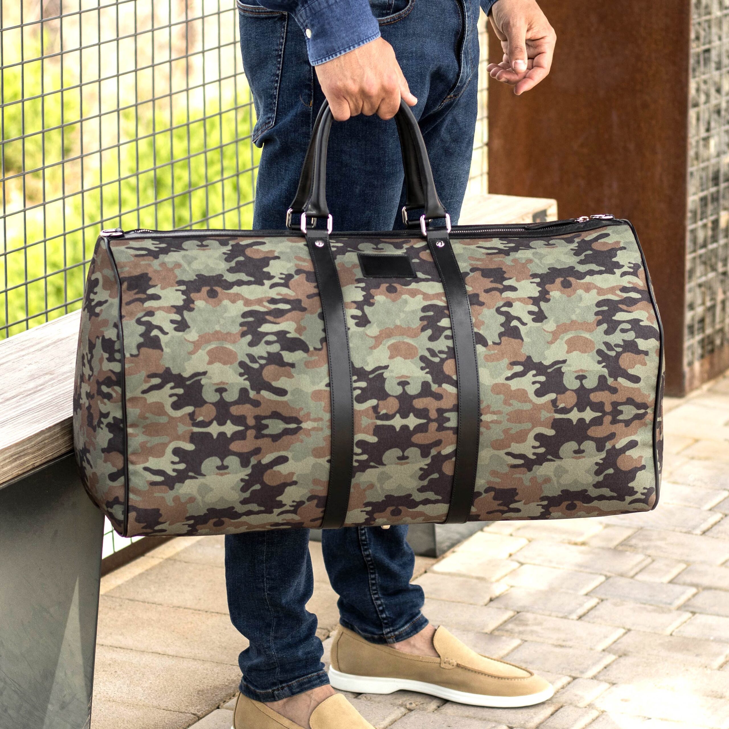 Model: Duffle Bag