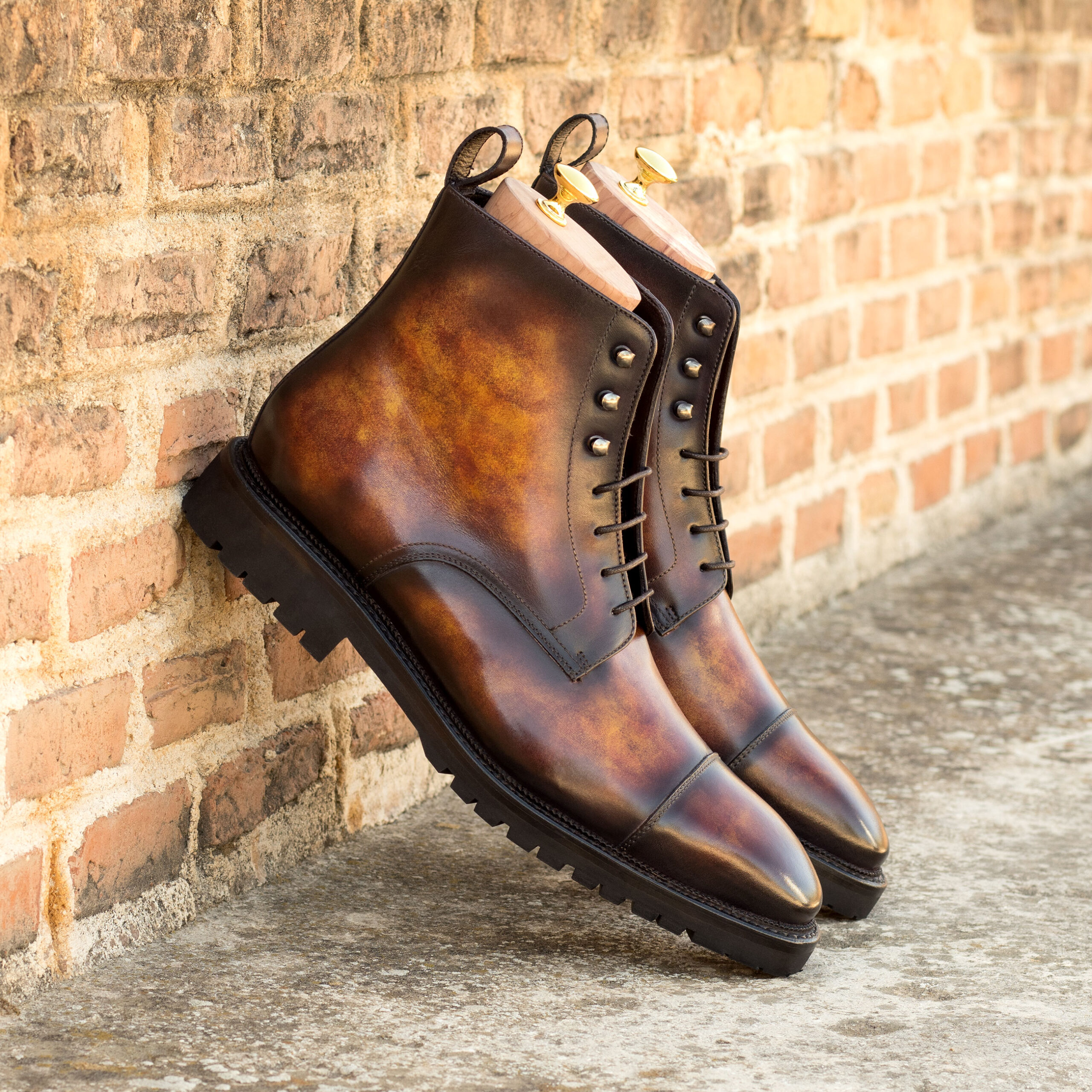Model: Jumper Boot